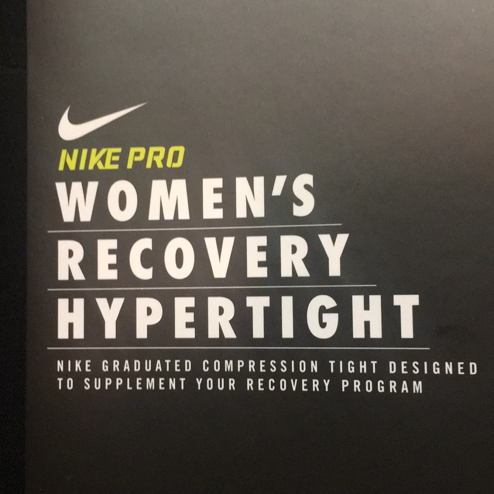 Nike Pro Women’s Recovery Hypertight Leggings - Picture 3 of 4